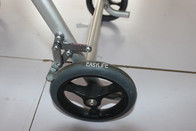 مقعد طوارئ قابل للطي